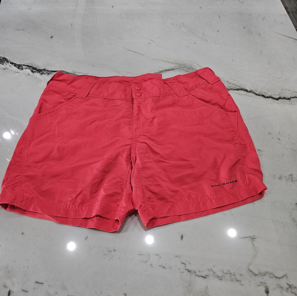 Columbia, fishing shorts, size 6, Salmon color